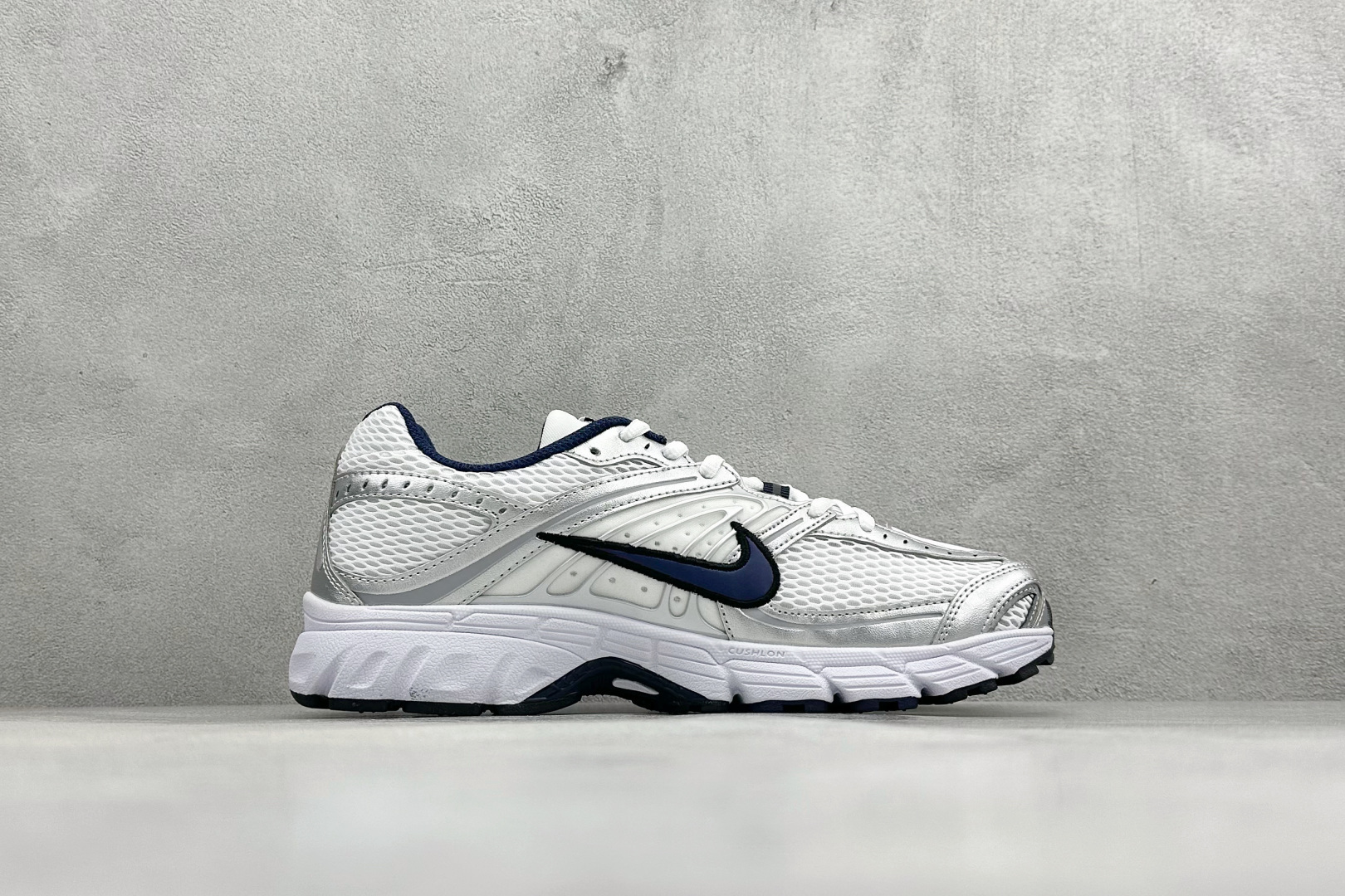 180 Nike Air Max Moto 2K 耐克 百搭舒适耐磨 低帮跑步鞋 HQ2056-104-Chinese UA Cheap High Quatity Brand Clothes Bags handbags Sneakers wholesale wholesaler seller from China Factory suppliers Fashion Clothing Shoes best Quality Beautiful Price 180 Nike Air Max Moto 2K 耐克 百搭舒适耐磨 低帮跑步鞋 HQ2056-104