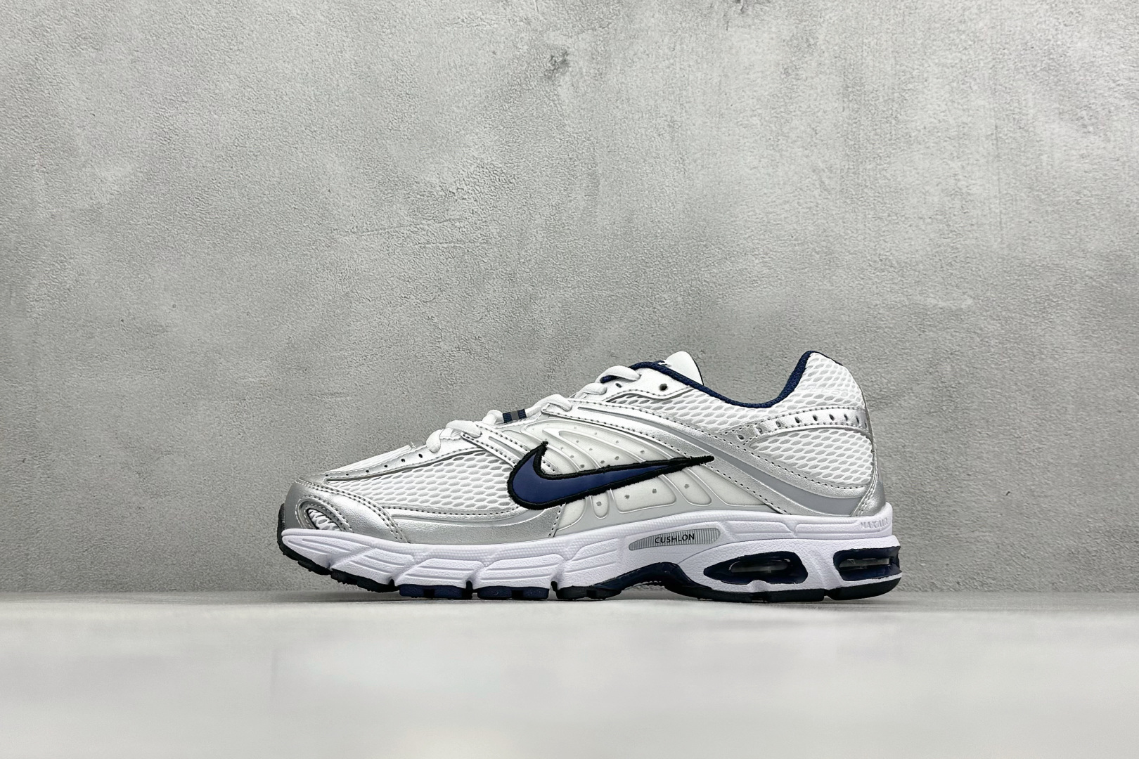 180 Nike Air Max Moto 2K 耐克 百搭舒适耐磨 低帮跑步鞋 HQ2056-104-Chinese UA Cheap High Quatity Brand Clothes Bags handbags Sneakers wholesale wholesaler seller from China Factory suppliers Fashion Clothing Shoes best Quality Beautiful Price 180 Nike Air Max Moto 2K 耐克 百搭舒适耐磨 低帮跑步鞋 HQ2056-104