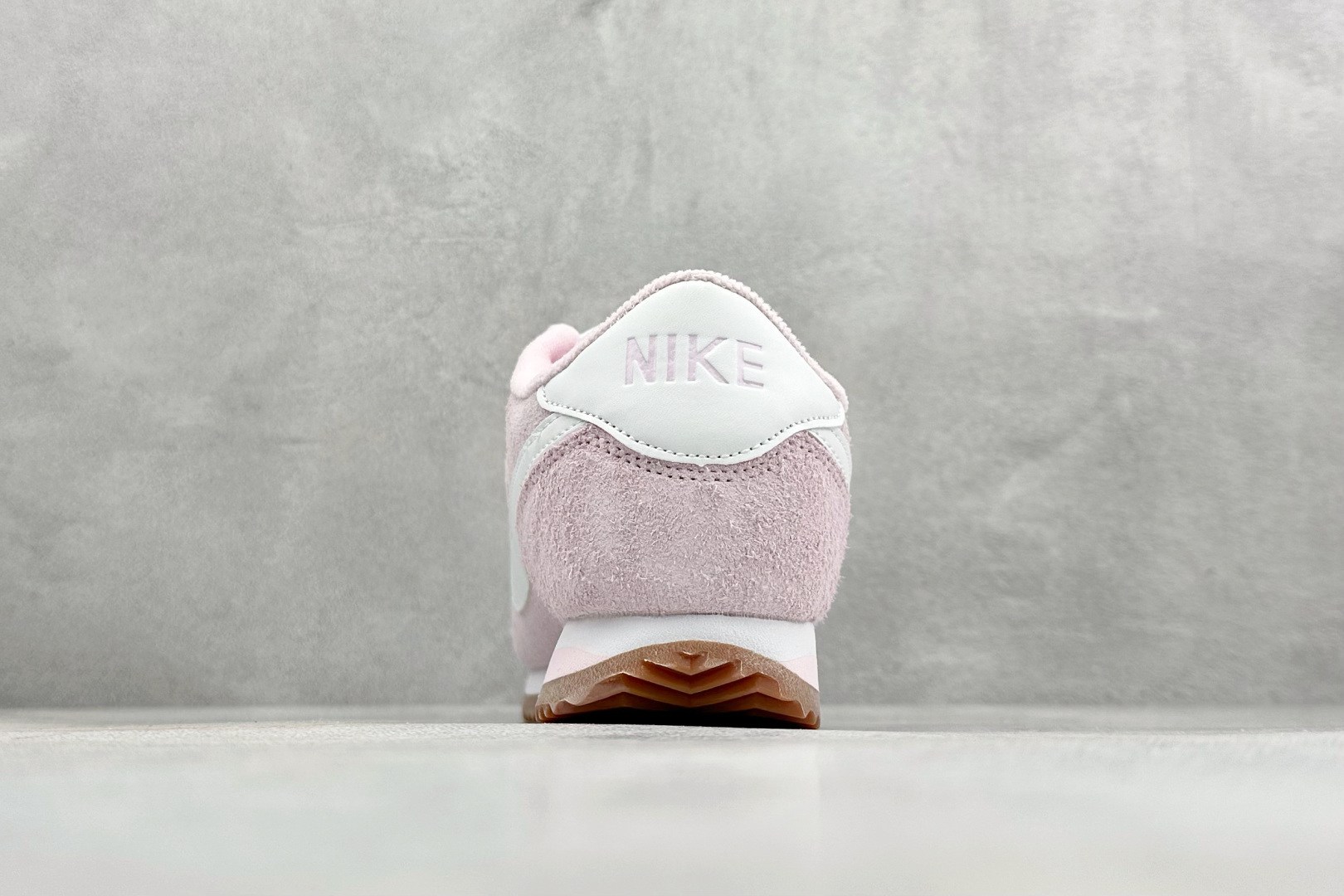 XH版NIKE CORTEZ 经典轻便舒适阿甘休闲跑步鞋 FJ2530-600