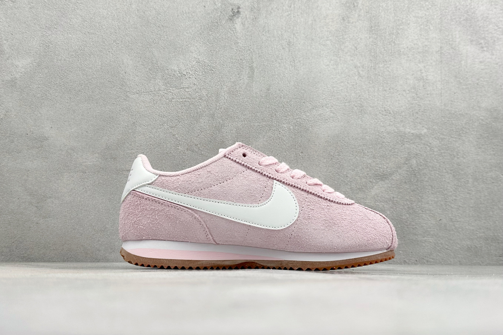 XH版NIKE CORTEZ 经典轻便舒适阿甘休闲跑步鞋 FJ2530-600