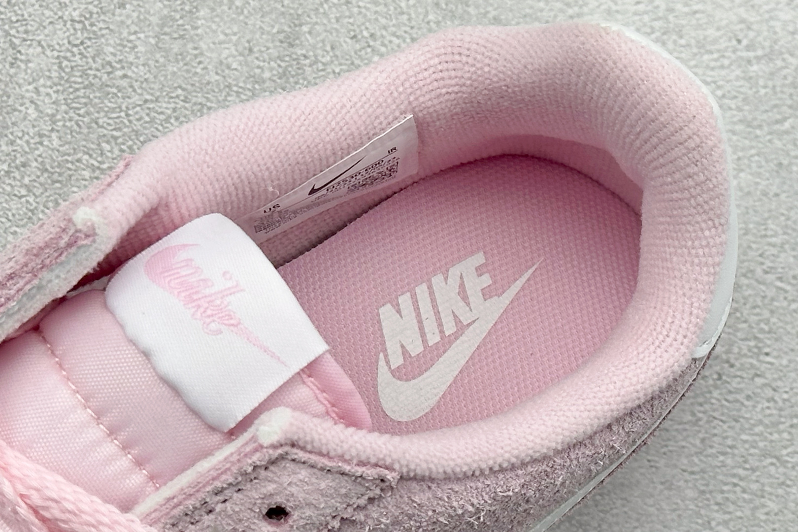 XH版NIKE CORTEZ 经典轻便舒适阿甘休闲跑步鞋 FJ2530-600