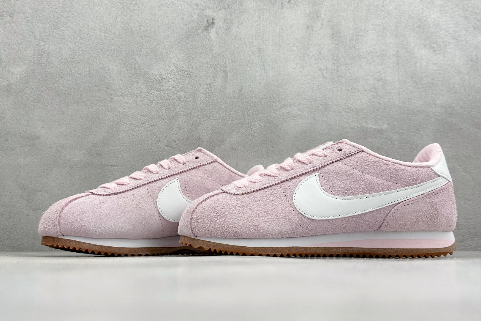 XH版NIKE CORTEZ 经典轻便舒适阿甘休闲跑步鞋 FJ2530-600