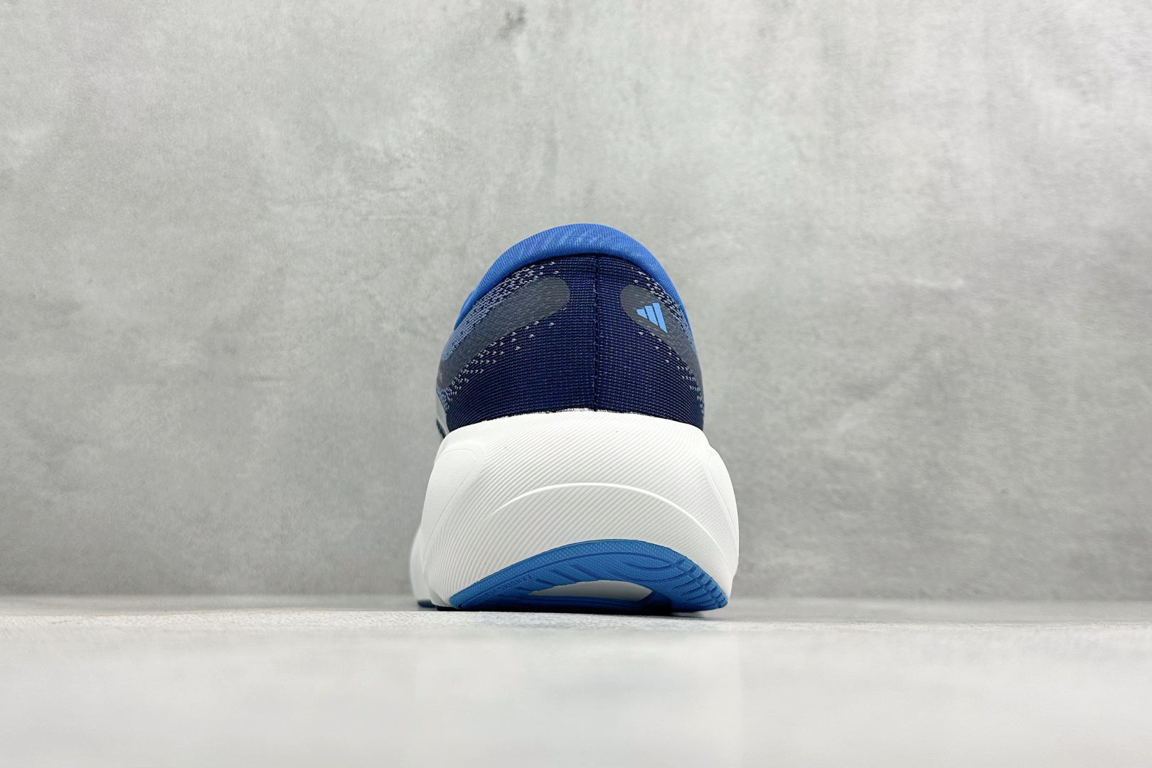 Adidas Supernova 2 阿迪达斯 减震回弹 运动透气休闲跑步鞋 D68983