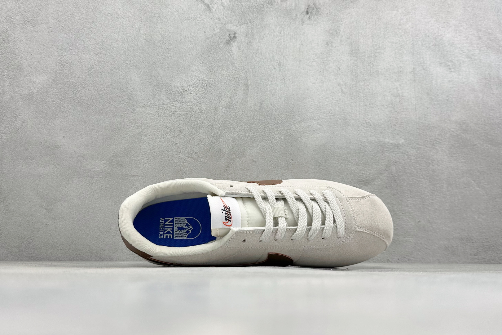 XH版NIKE CORTEZ 经典轻便舒适阿甘休闲跑步鞋 IB1857-100