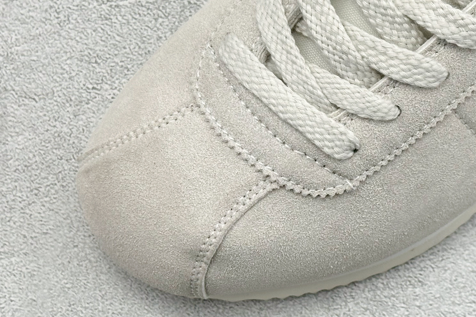 XH版NIKE CORTEZ 经典轻便舒适阿甘休闲跑步鞋 IB1857-100