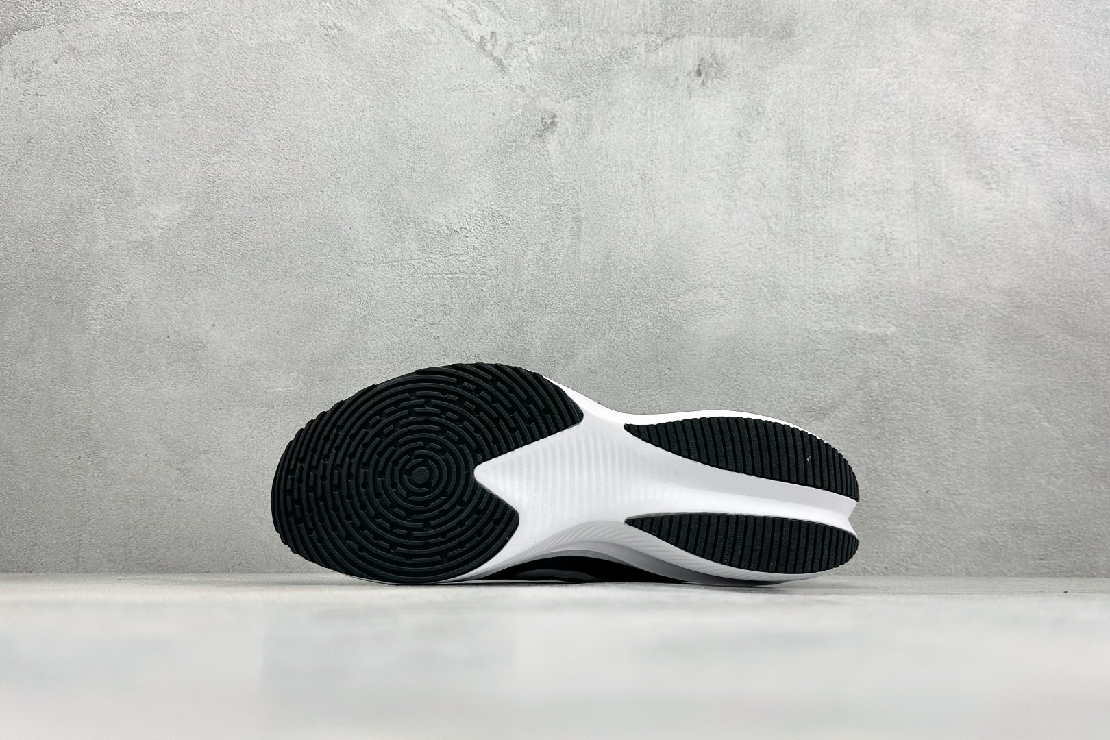 NIKE ZOOMX PLUS 全新耐克跑鞋二代 CK4318-018 NIKE ZOOMX PLUS 全新耐克跑鞋二代 CK4318-018