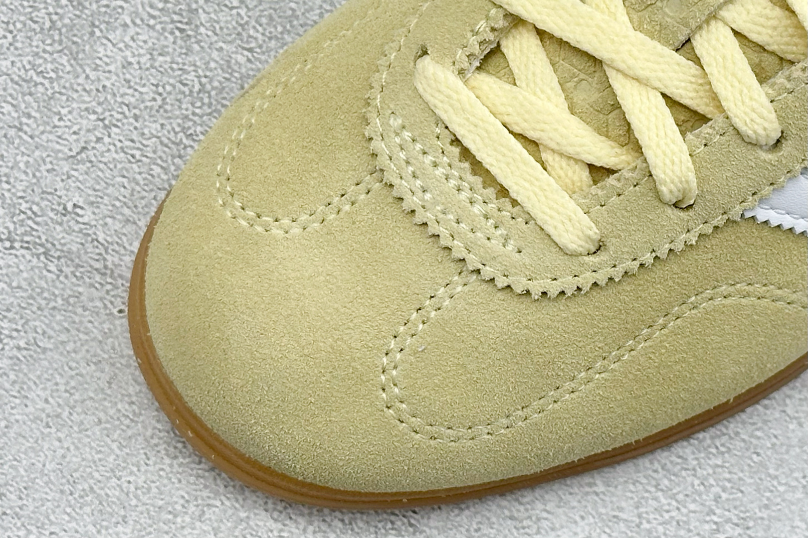 Adidas Originals Gazelle Lo Pro三叶草复古休闲防滑耐磨低帮板鞋 JR8894 Adidas Originals Gazelle Lo Pro三叶草复古休闲防滑耐磨低帮板鞋 JR8894