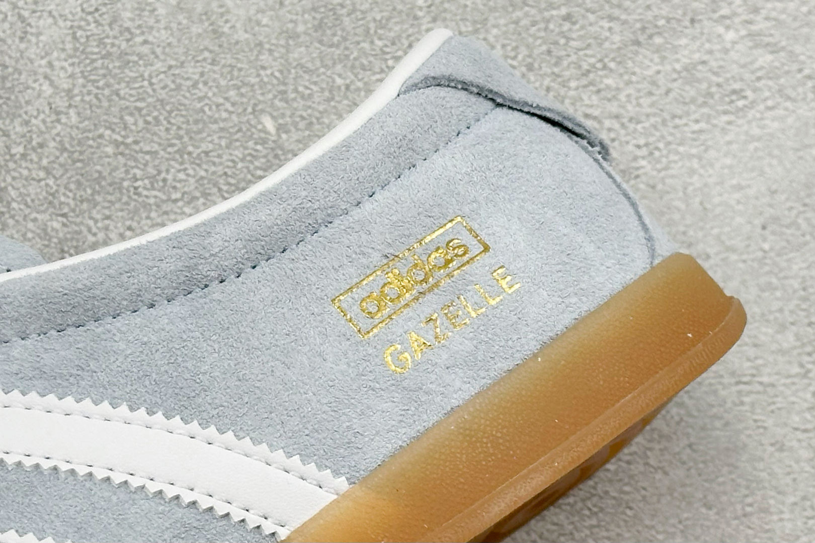 Adidas Originals Gazelle Lo Pro三叶草复古休闲防滑耐磨低帮板鞋 JR8893 Adidas Originals Gazelle Lo Pro三叶草复古休闲防滑耐磨低帮板鞋 JR8893