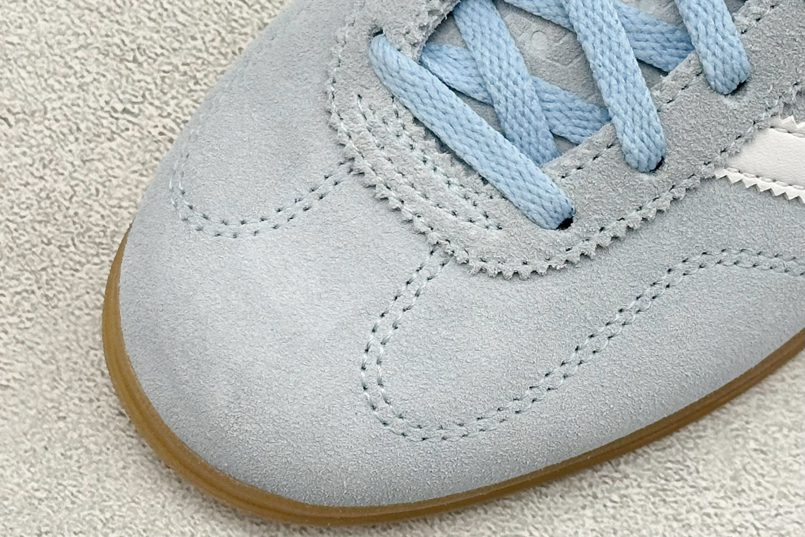 Adidas Originals Gazelle Lo Pro三叶草复古休闲防滑耐磨低帮板鞋 JR8893 Adidas Originals Gazelle Lo Pro三叶草复古休闲防滑耐磨低帮板鞋 JR8893