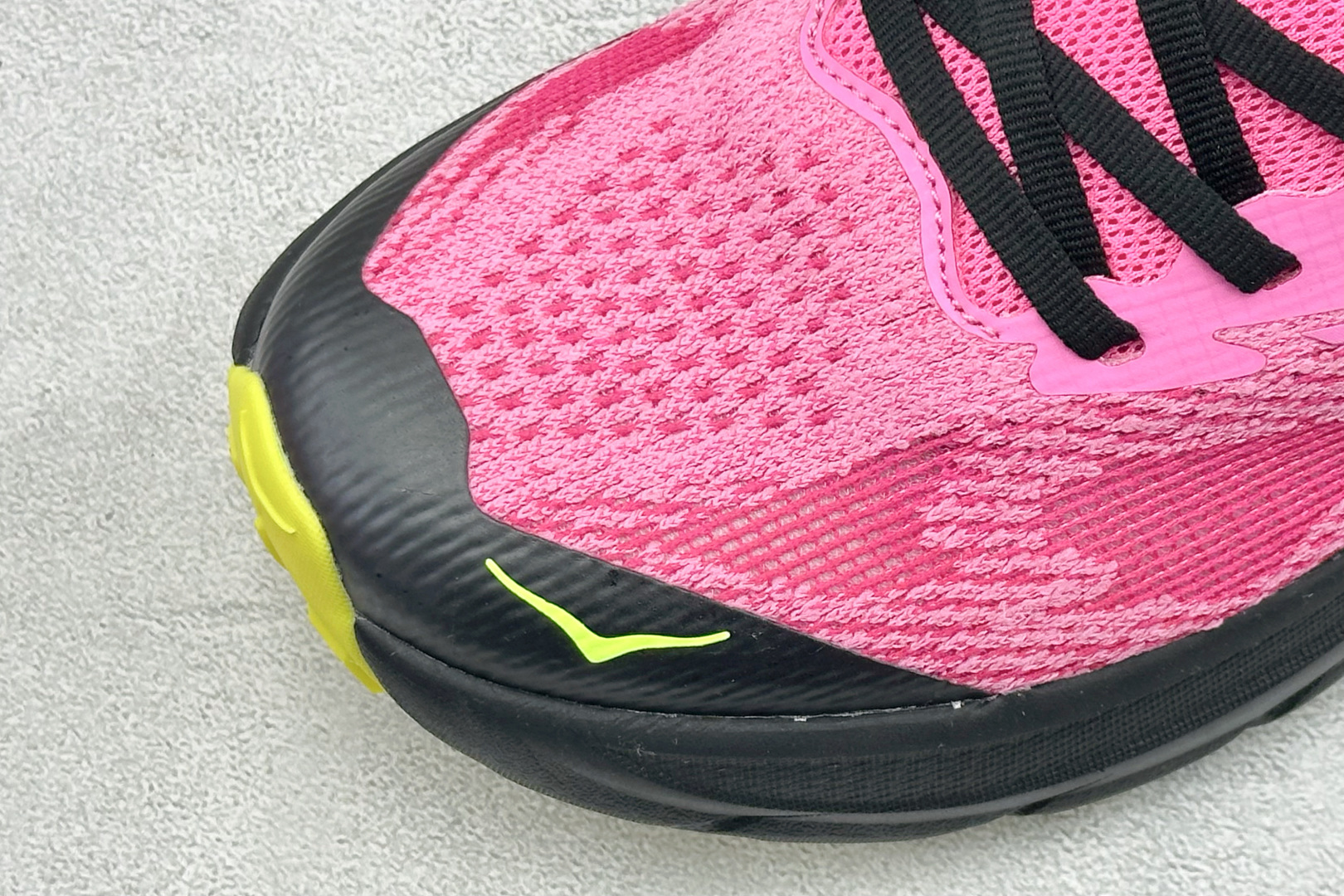 HOKA CHALLENGER 8 轻便系带减震防滑耐磨低帮跑步鞋 1168717/NNR HOKA CHALLENGER 8 轻便系带减震防滑耐磨低帮跑步鞋 1168717/NNR