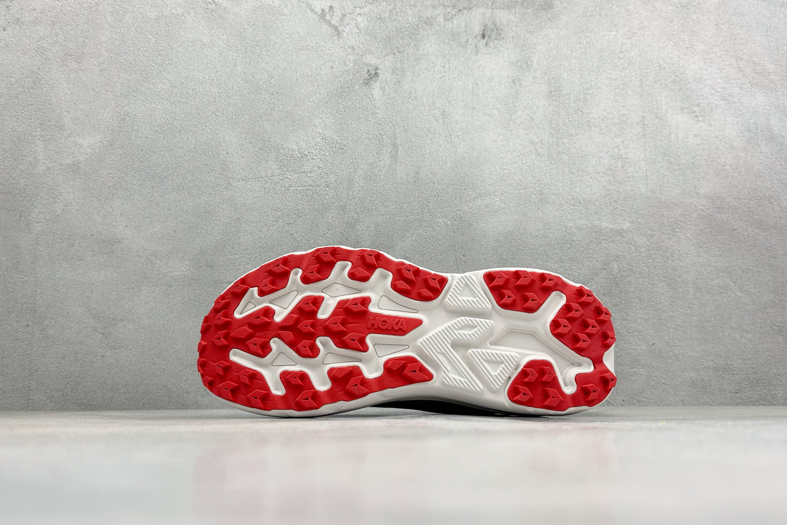 HOKA CHALLENGER 8 轻便系带减震防滑耐磨低帮跑步鞋 1168716/SB HOKA CHALLENGER 8 轻便系带减震防滑耐磨低帮跑步鞋 1168716/SB