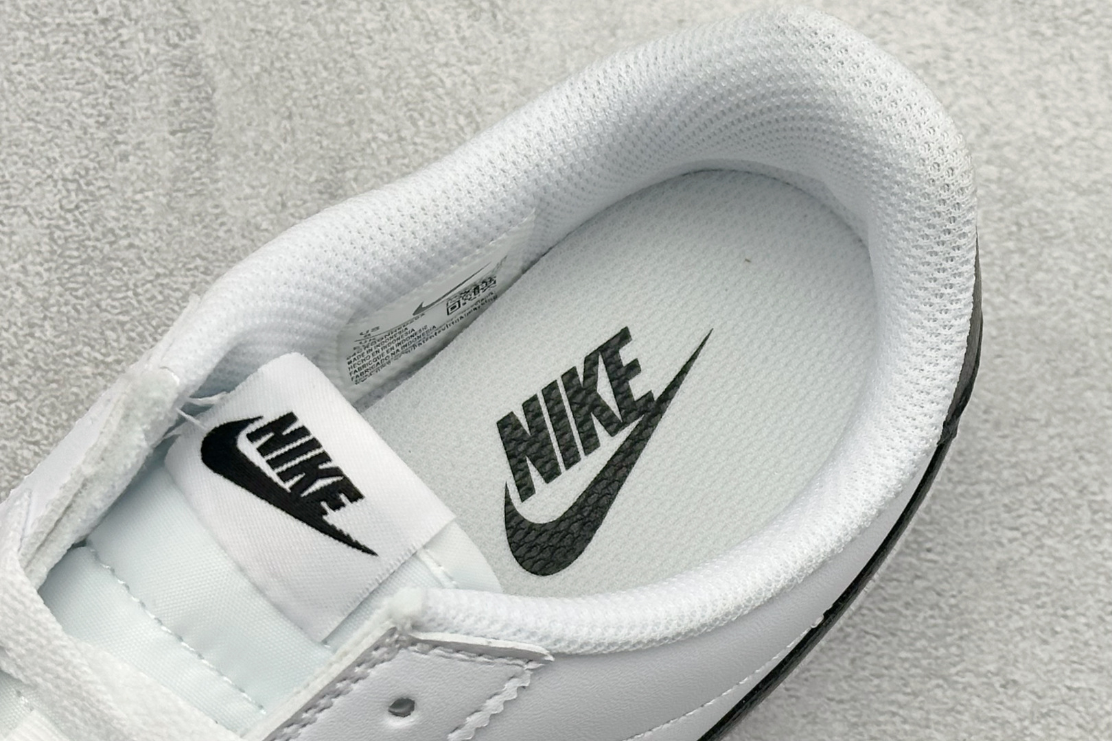 XH版NIKE CORTEZ 经典轻便舒适阿甘休闲跑步鞋 DN1791-107