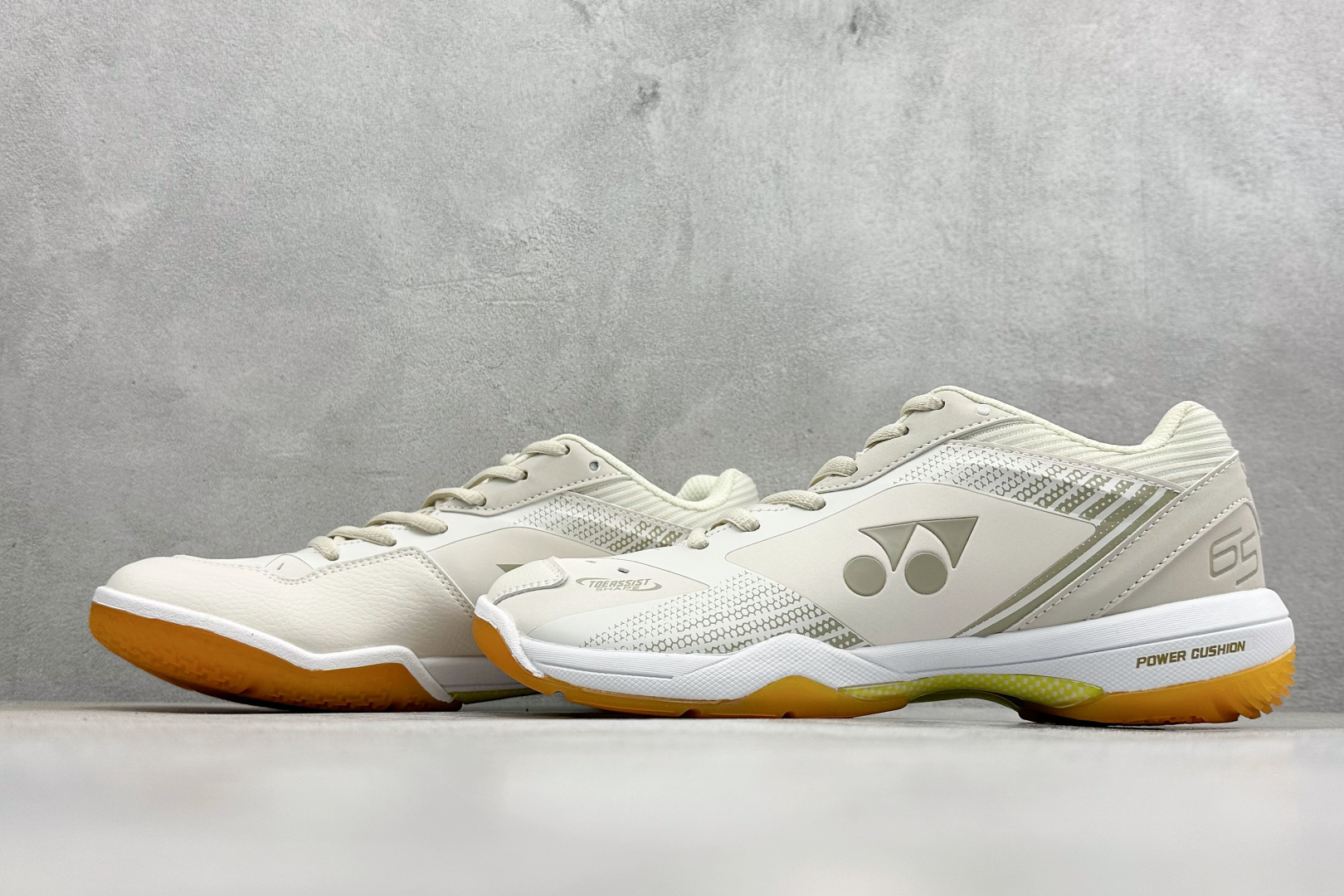YONEX尤尼克斯TENNIS SHOES 织物合成革 羽毛球鞋 SHB65Z3LEX YONEX尤尼克斯TENNIS SHOES 织物合成革 羽毛球鞋 SHB65Z3LEX