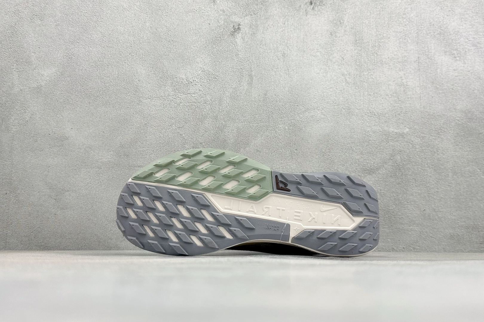 Nike REACTX PEGASUS TRAIL 5 GTX 越野跑步鞋 FQ0908-006 Nike REACTX PEGASUS TRAIL 5 GTX 越野跑步鞋 FQ0908-006