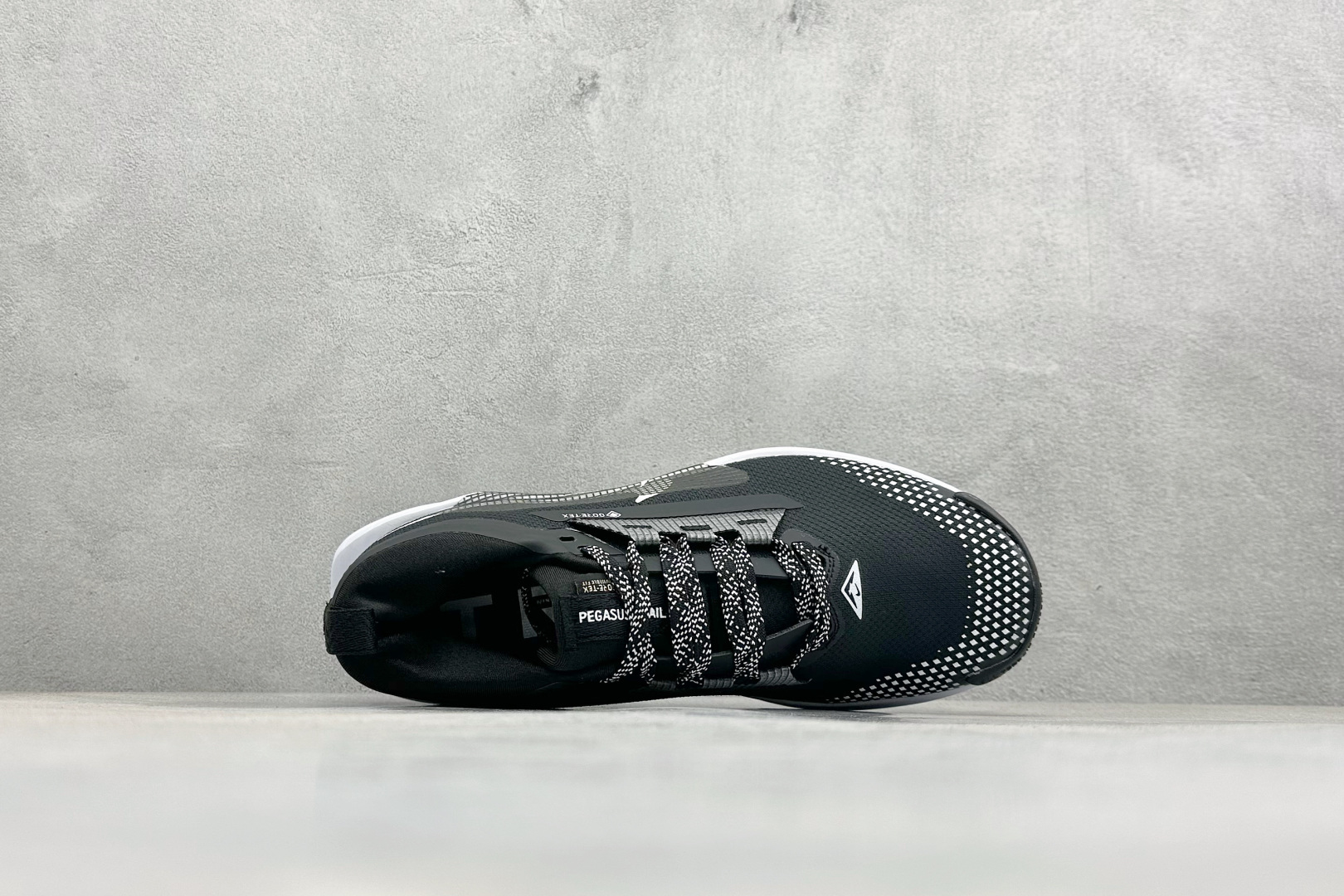 Nike REACTX PEGASUS TRAIL 5 GTX 越野跑步鞋 FQ0908-013 Nike REACTX PEGASUS TRAIL 5 GTX 越野跑步鞋 FQ0908-013