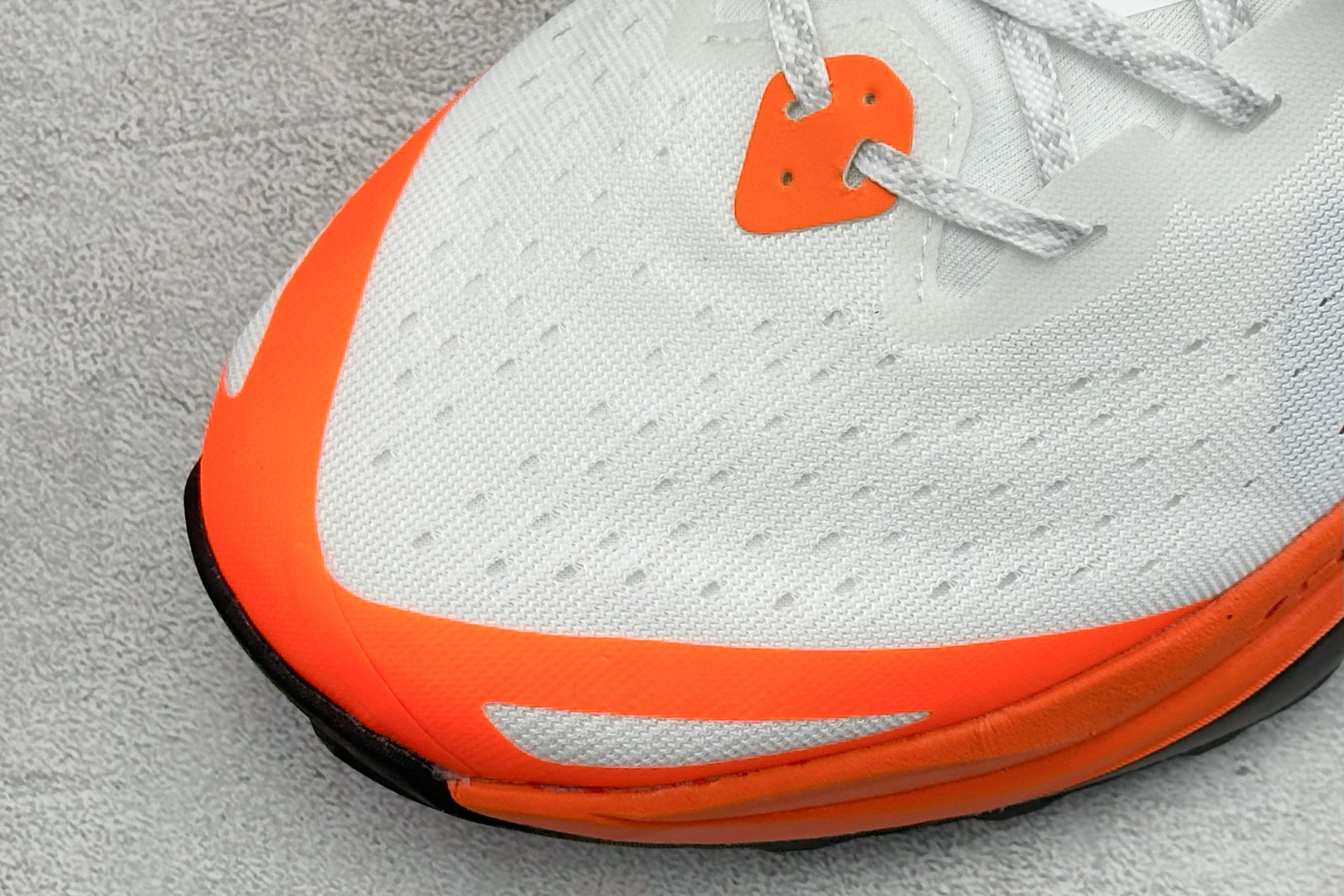 MT版NIKE ACG ZEGAMA TRAIL 越野登山跑步鞋 HV8113-012 MT版NIKE ACG ZEGAMA TRAIL 越野登山跑步鞋 HV8113-012