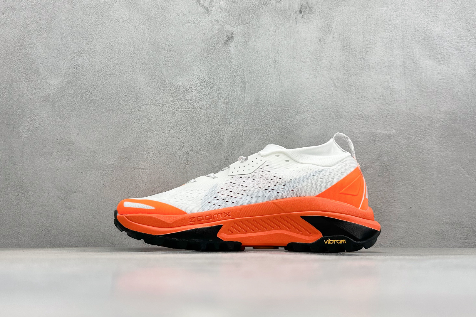 MT版NIKE ACG ZEGAMA TRAIL 越野登山跑步鞋 HV8113-012 MT版NIKE ACG ZEGAMA TRAIL 越野登山跑步鞋 HV8113-012