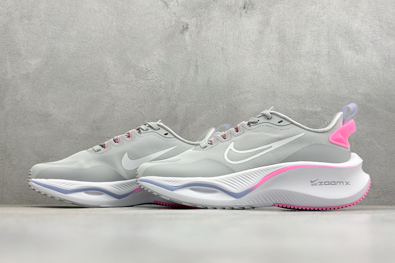 NIKE ZOOMX PLUS 全新耐克跑鞋二代 CK4318-008 NIKE ZOOMX PLUS 全新耐克跑鞋二代 CK4318-008