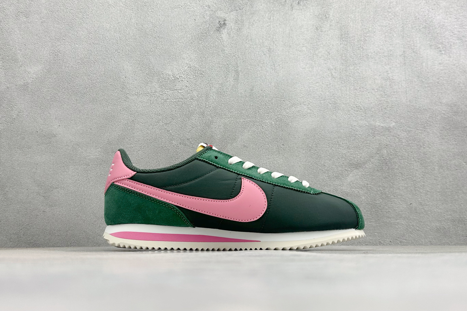 XH版NIKE CORTEZ 经典轻便舒适阿甘休闲跑步鞋 HF9994-300