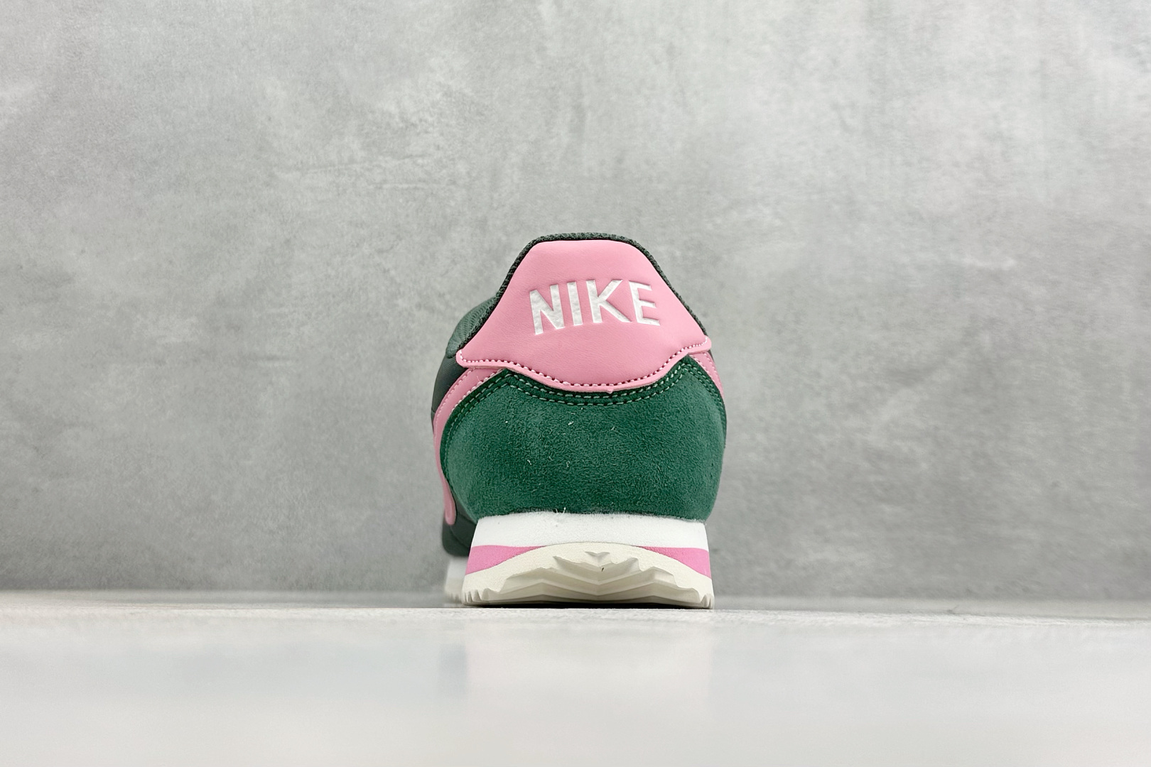 XH版NIKE CORTEZ 经典轻便舒适阿甘休闲跑步鞋 HF9994-300