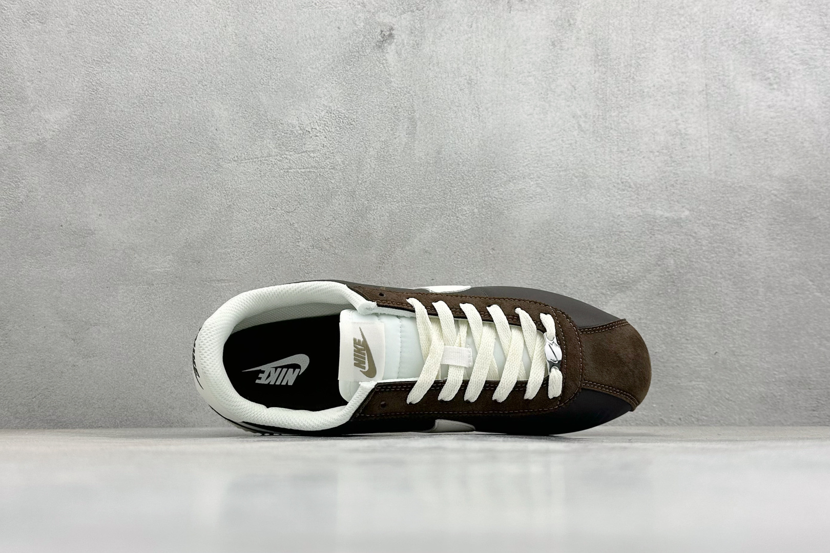 XH版NIKE CORTEZ 经典轻便舒适阿甘休闲跑步鞋 DZ2795-200
