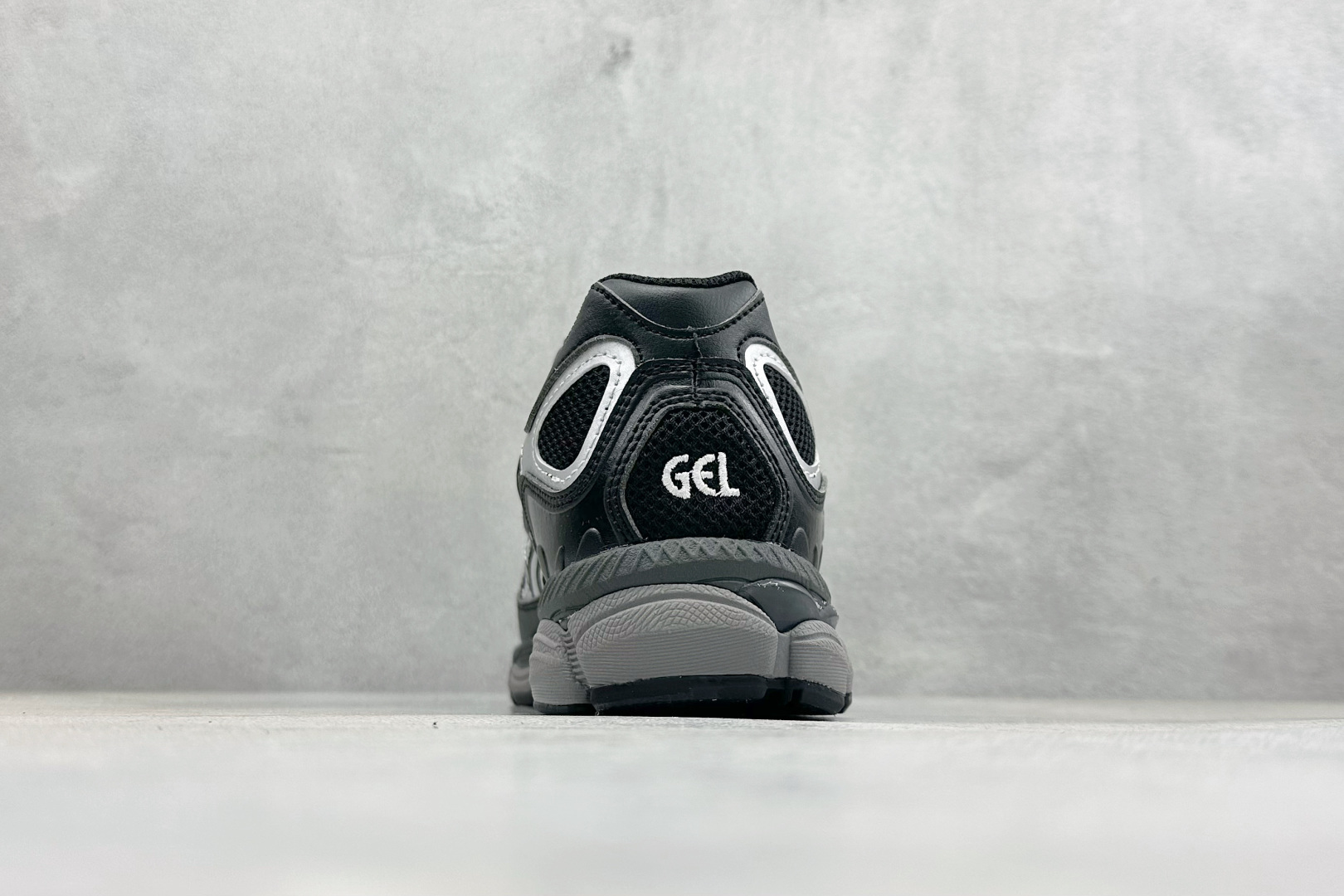 Asics Gel-N亚瑟士运动休闲透气专业跑鞋 1203A280-002 Asics Gel-N亚瑟士运动休闲透气专业跑鞋 1203A280-002