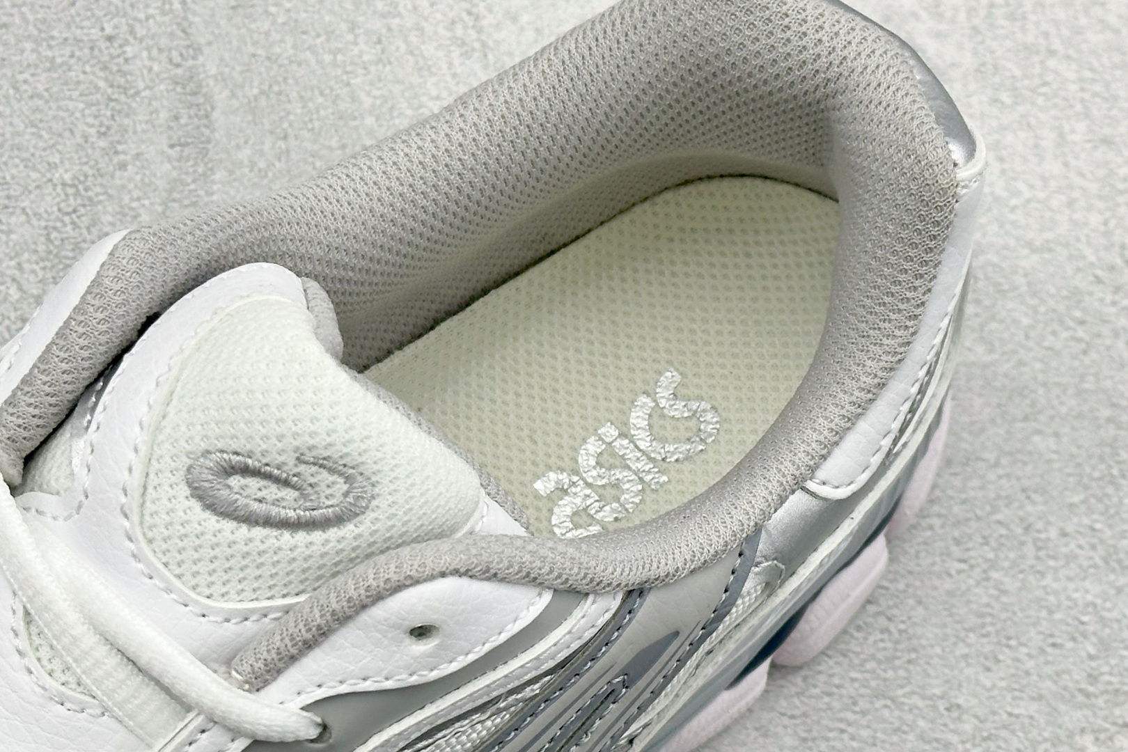 Asics Gel-N亚瑟士运动休闲透气专业跑鞋 1203A280-100 Asics Gel-N亚瑟士运动休闲透气专业跑鞋 1203A280-100