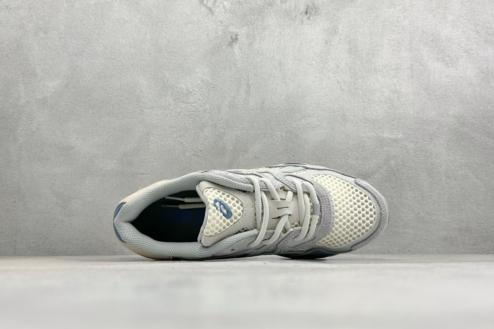 Asics Gel-N亚瑟士运动休闲透气专业跑鞋 鞋面采用反绒皮与网布拼接 透气舒适兼具休闲时尚 1203A372-600 Asics Gel-N亚瑟士运动休闲透气专业跑鞋 鞋面采用反绒皮与网布拼接 透气舒适兼具休闲时尚 1203A372-600