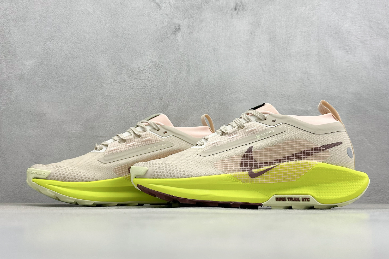 Nike REACTX PEGASUS TRAIL 5 GTX 越野跑步鞋 FQ0912-101 Nike REACTX PEGASUS TRAIL 5 GTX 越野跑步鞋 FQ0912-101