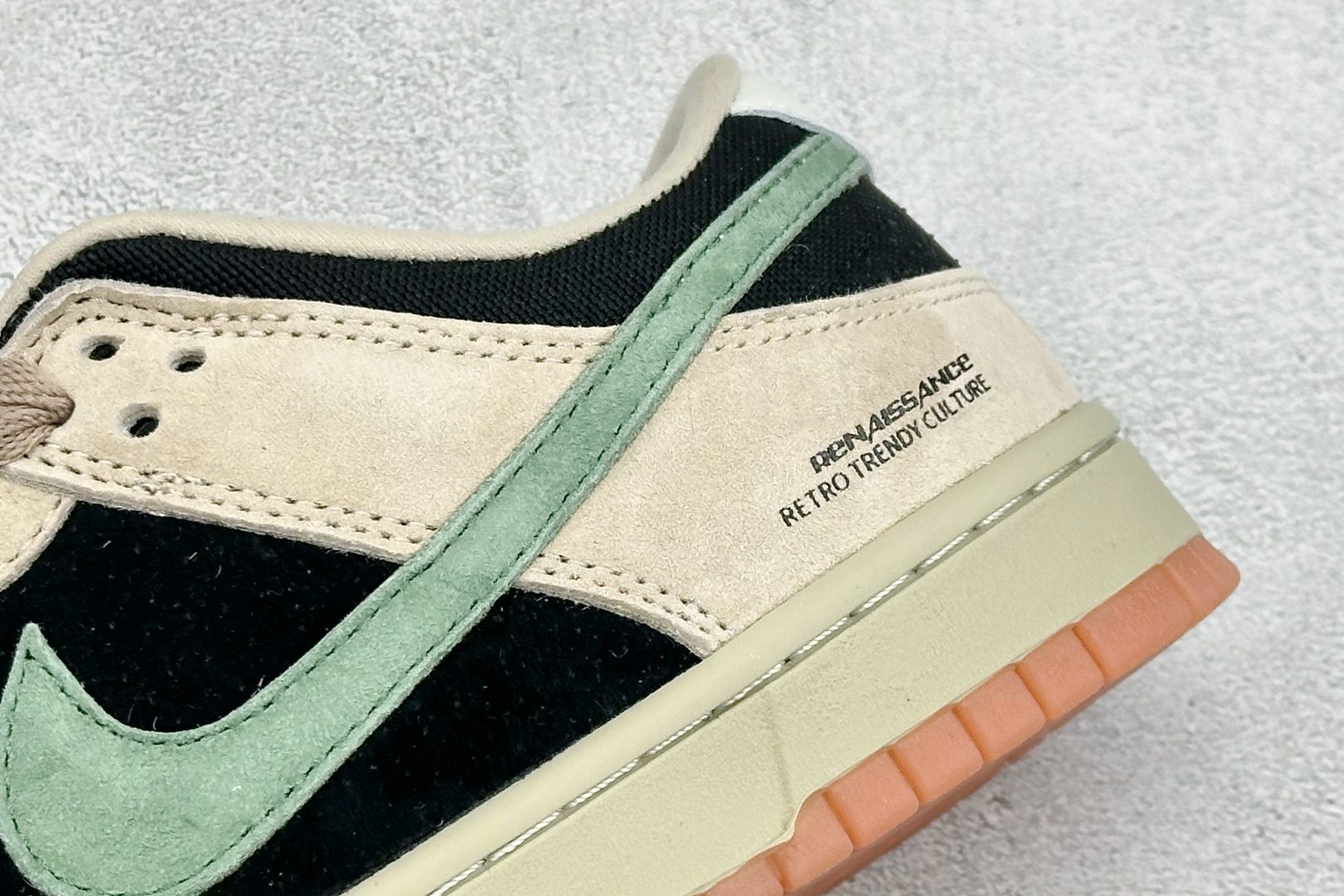 K版Nike Dunk SB Low 黑绿棕生胶 HJ0367-200 K版Nike Dunk SB Low 黑绿棕生胶 HJ0367-200