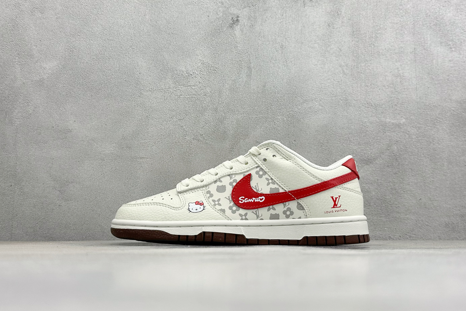 SC版Nike SB Dunk Low 米红棕撞色 高端定制 低帮休闲滑板鞋 HF0391-001 SC版Nike SB Dunk Low 米红棕撞色 高端定制 低帮休闲滑板鞋 HF0391-001