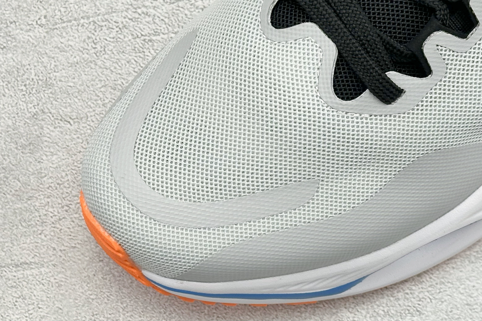 NIKE ZOOMX PLUS 全新耐克跑鞋二代 CK4318-018 NIKE ZOOMX PLUS 全新耐克跑鞋二代 CK4318-018