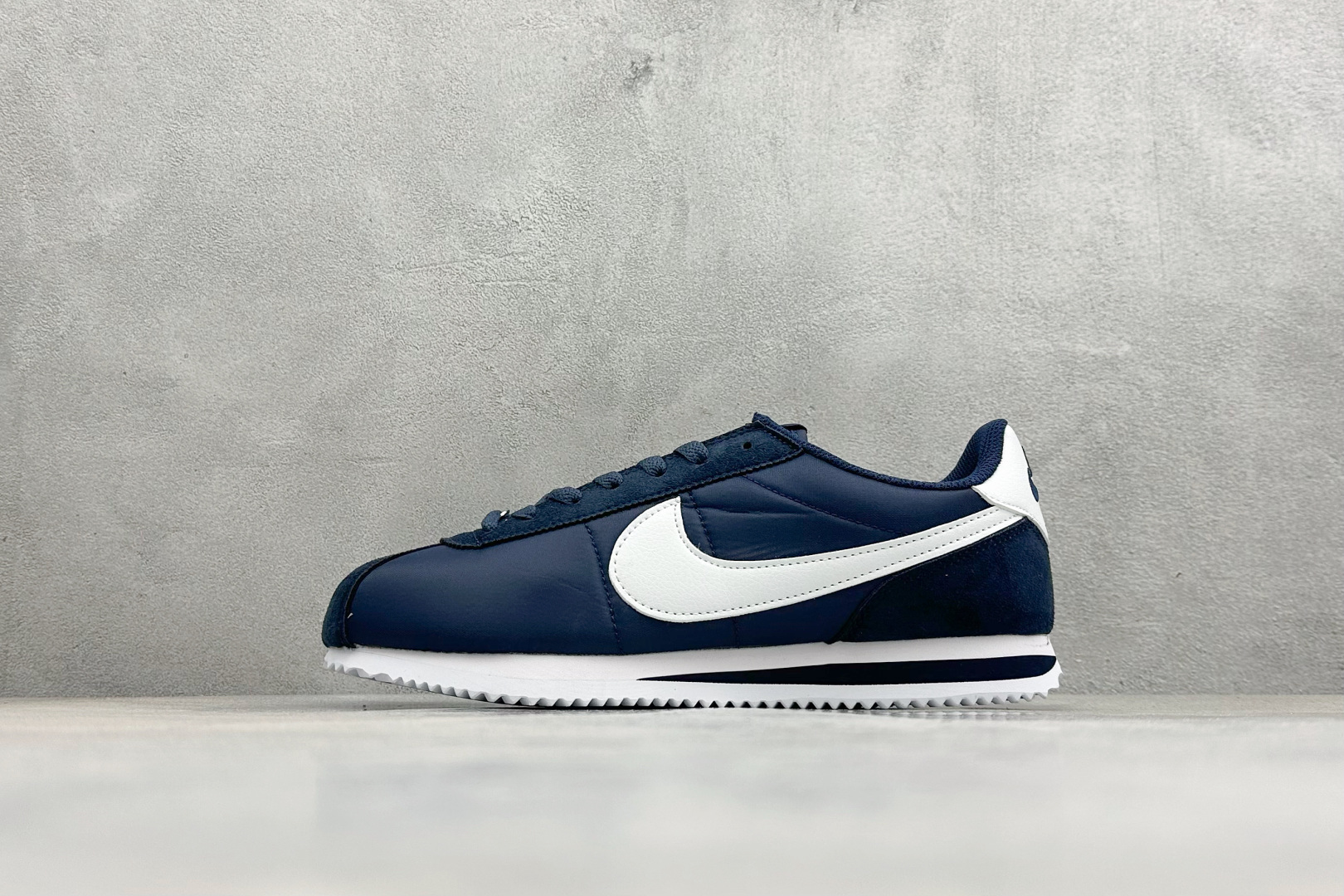 XH版NIKE CORTEZ 经典轻便舒适阿甘休闲跑步鞋 HF0263-400