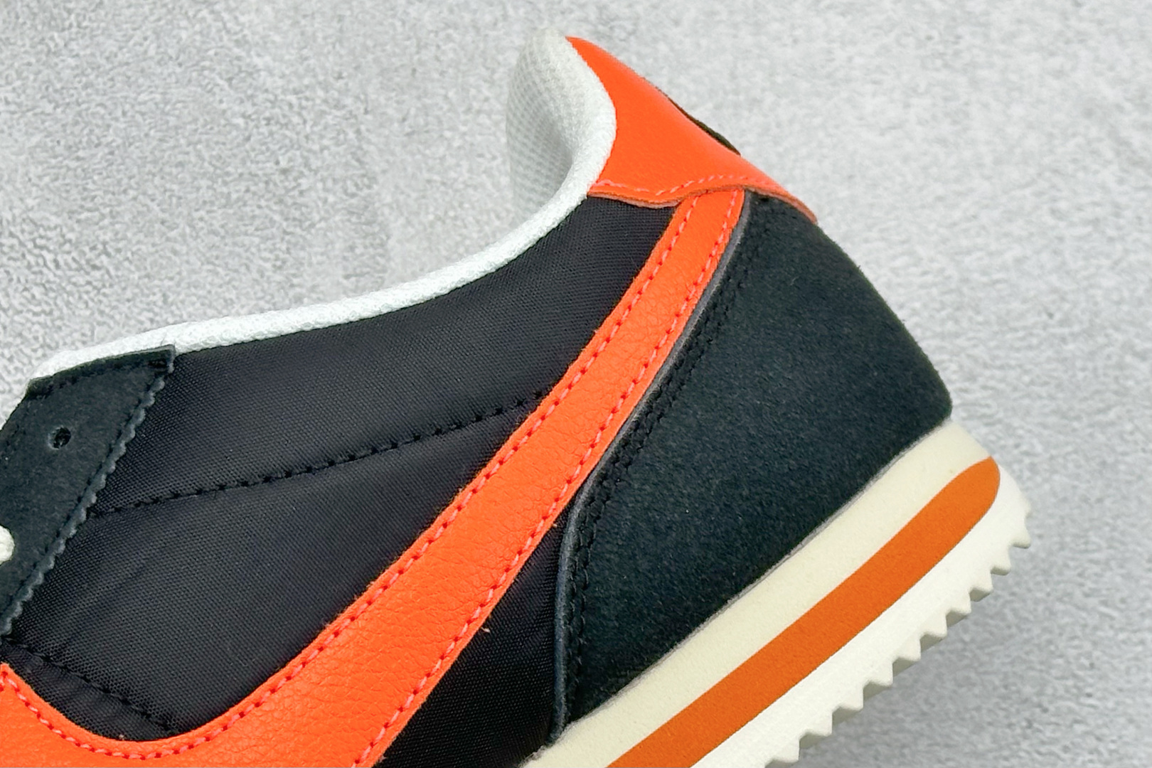 XH版NIKE CORTEZ 经典轻便舒适阿甘休闲跑步鞋 HF0263-003