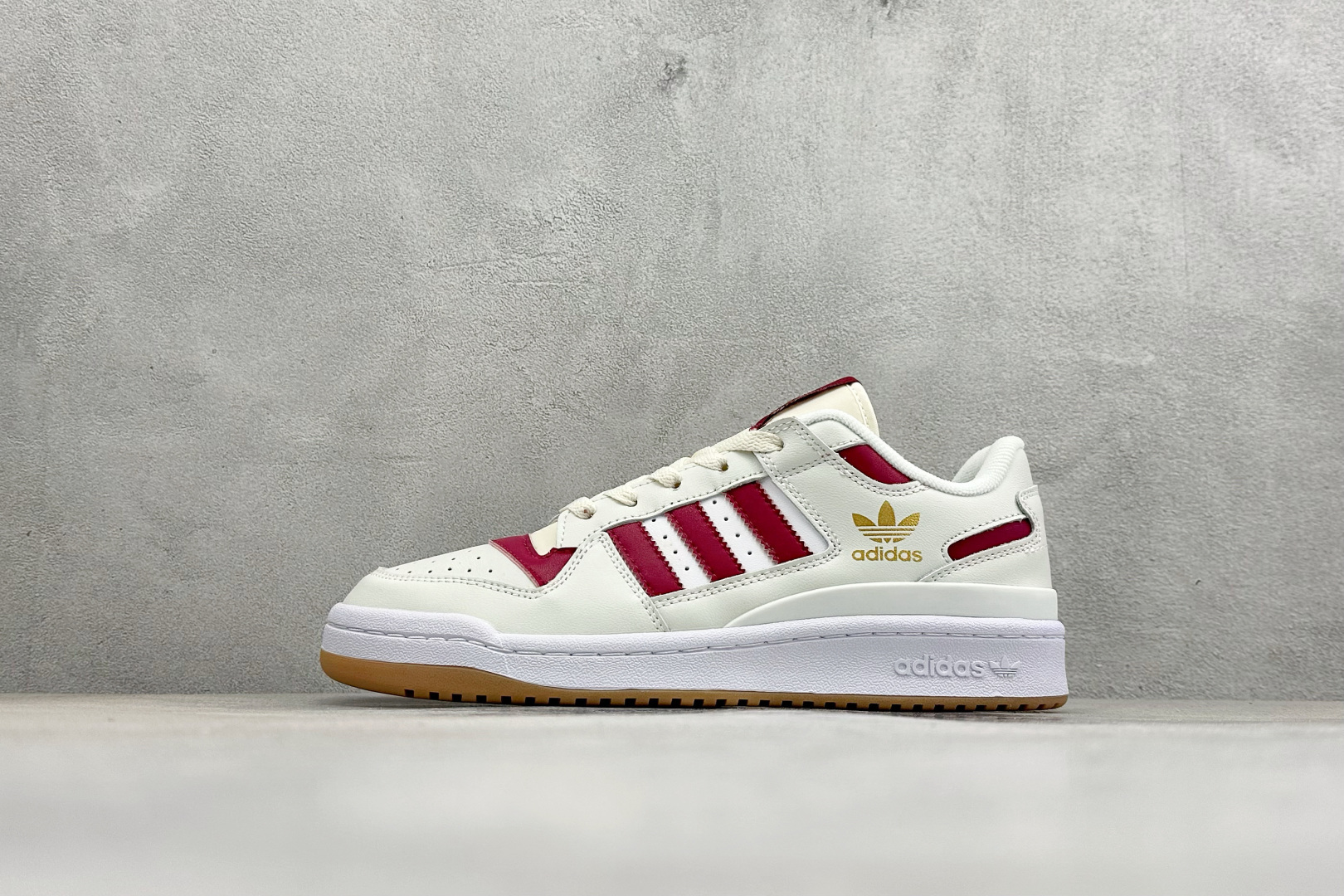 Adidas Forum 84 Low 三叶草低帮复古板鞋 HQ1487 Adidas Forum 84 Low 三叶草低帮复古板鞋 HQ1487