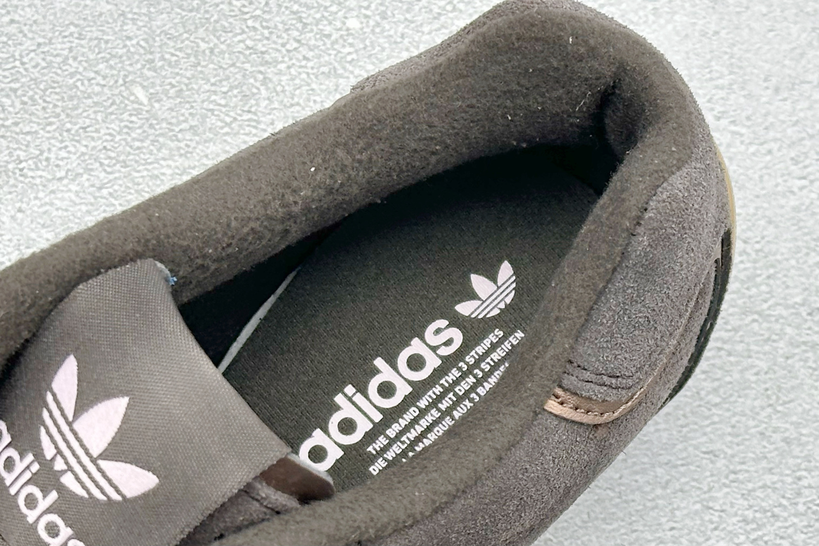 Adidas Originals Adiracer Lo 阿迪达斯潮流防滑耐磨休闲跑步鞋 JR8867 Adidas Originals Adiracer Lo 阿迪达斯潮流防滑耐磨休闲跑步鞋 JR8867