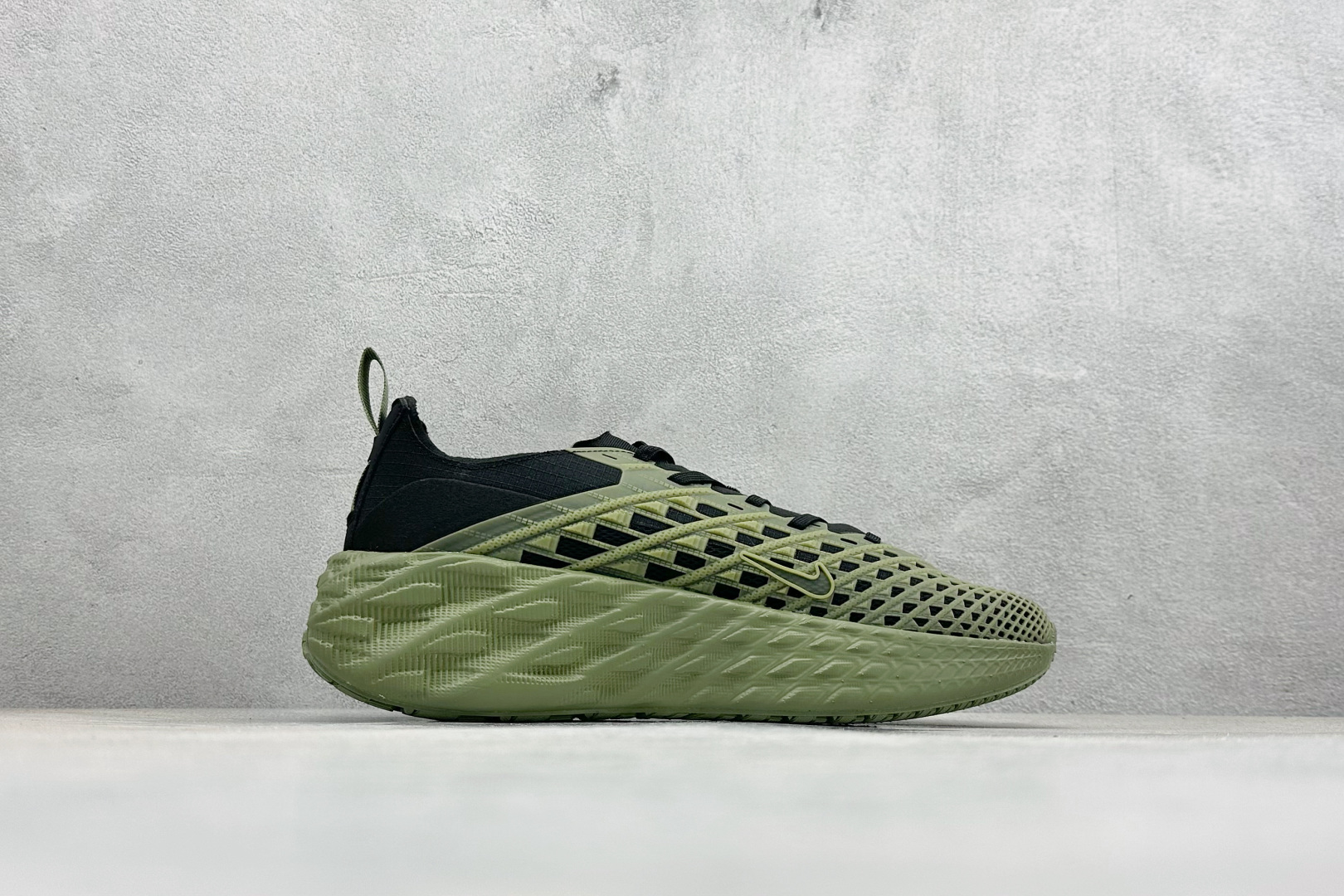 HYEIN SEO x Nike Ava Rover Ava Rover 联名鞋 DX4215-006 HYEIN SEO x Nike Ava Rover Ava Rover 联名鞋 DX4215-006