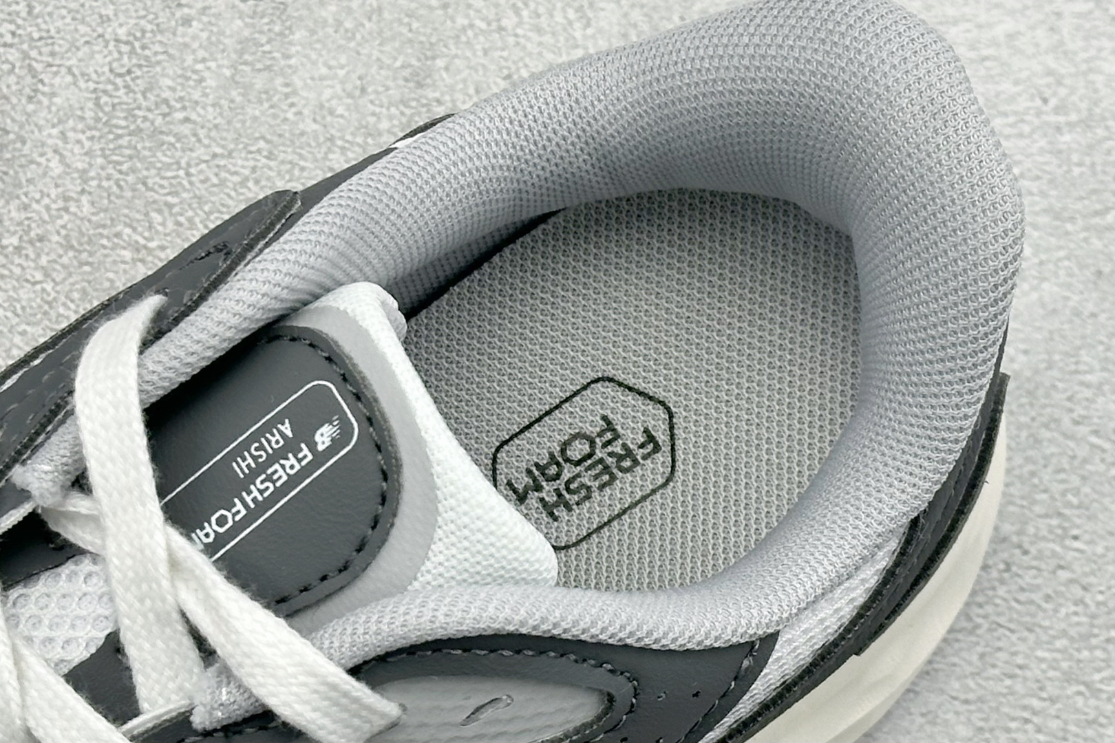 New Balance NB WARISTT4 舒适耐磨低帮跑步鞋 MARISTY4 New Balance NB WARISTT4 舒适耐磨低帮跑步鞋 MARISTY4