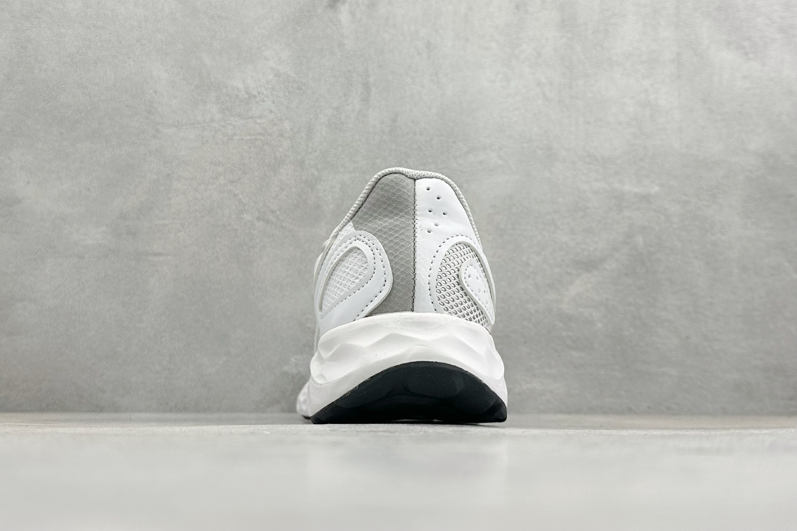 New Balance NB WARISTT4 舒适耐磨低帮跑步鞋 WARISTT4 New Balance NB WARISTT4 舒适耐磨低帮跑步鞋 WARISTT4