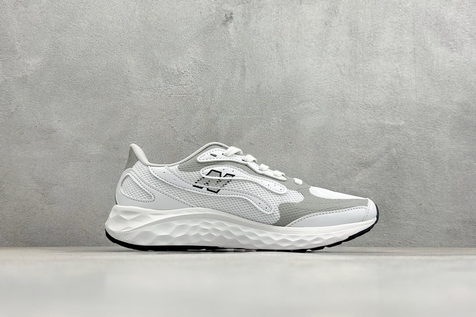 New Balance NB WARISTT4 舒适耐磨低帮跑步鞋 WARISTT4 New Balance NB WARISTT4 舒适耐磨低帮跑步鞋 WARISTT4