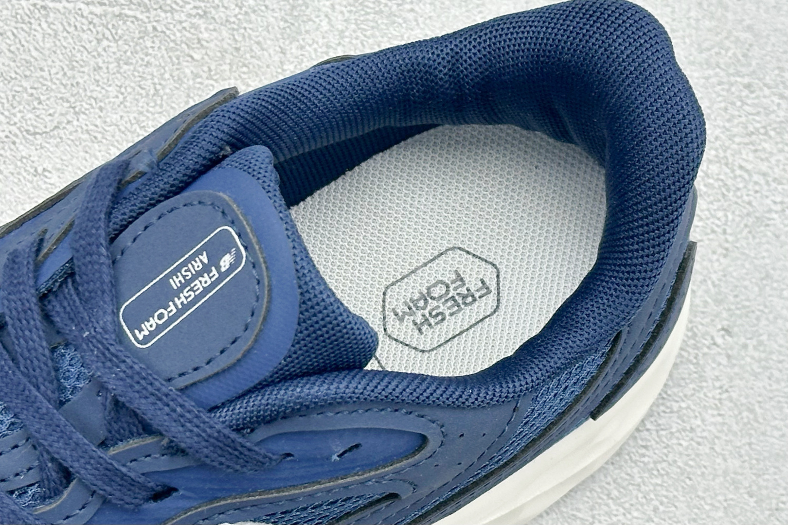 New Balance NB WARISTT4 舒适耐磨低帮跑步鞋 MARISTN4 New Balance NB WARISTT4 舒适耐磨低帮跑步鞋 MARISTN4