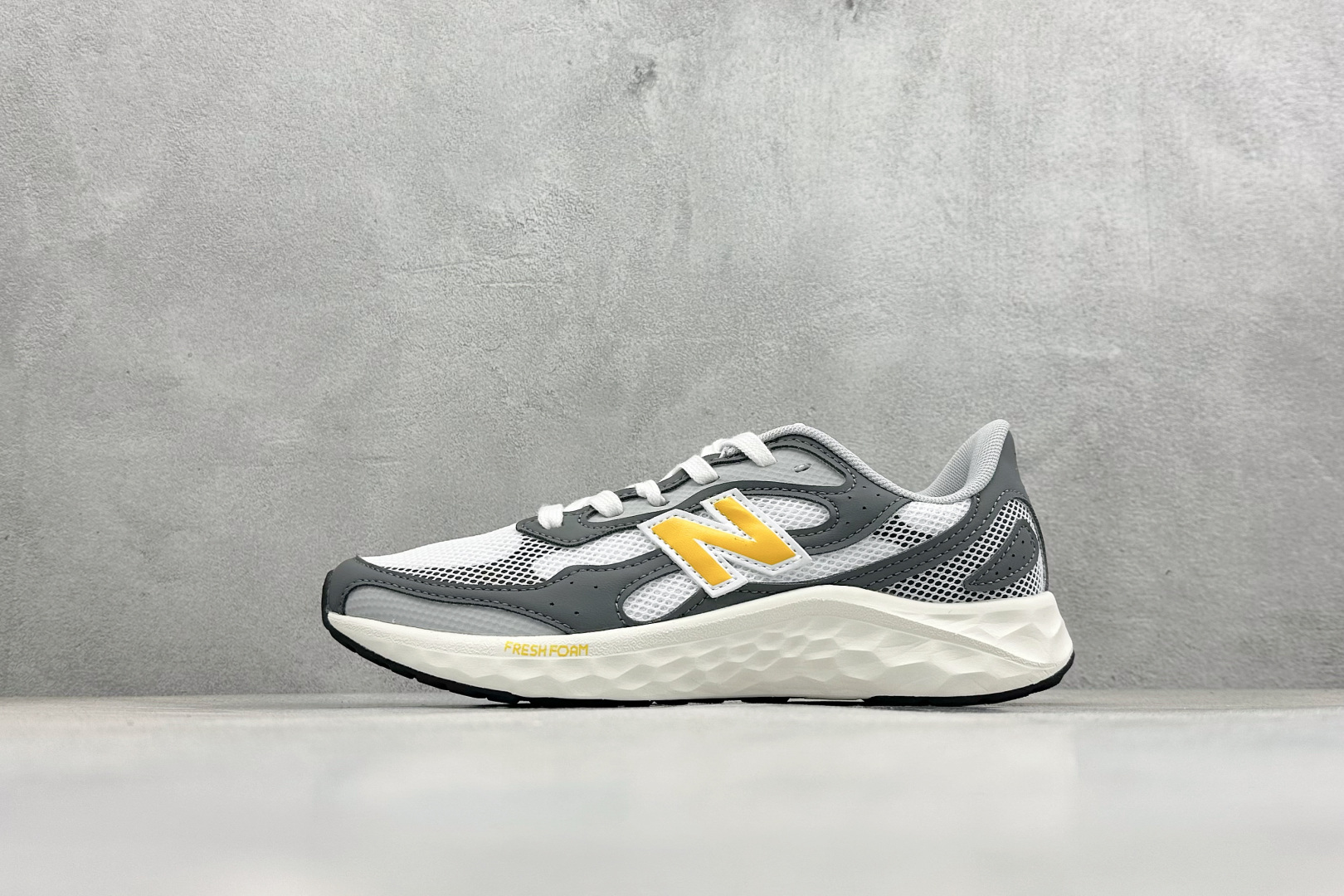 New Balance NB WARISTT4 舒适耐磨低帮跑步鞋 MARISTR4 New Balance NB WARISTT4 舒适耐磨低帮跑步鞋 MARISTR4