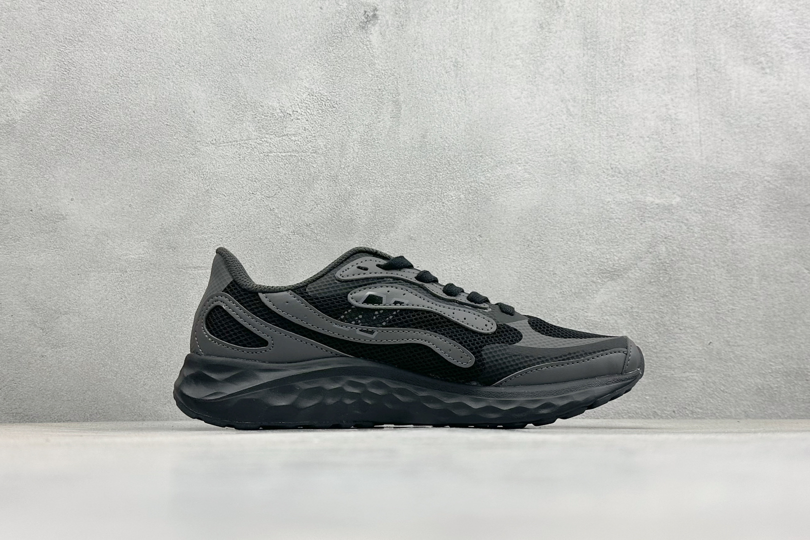 New Balance NB WARISTT4 舒适耐磨低帮跑步鞋 WARISTX4 New Balance NB WARISTT4 舒适耐磨低帮跑步鞋 WARISTX4
