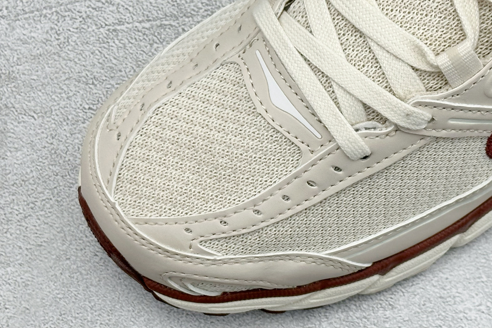 Nike Air Max Moto 2K 耐克新款复古气垫跑步鞋 IM6691-001 Nike Air Max Moto 2K 耐克新款复古气垫跑步鞋 IM6691-001