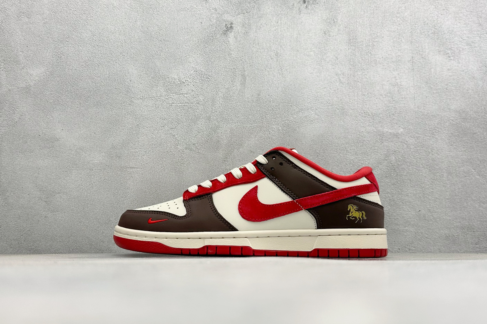 Nike Dunk Low Retro 马年限定 周年高端定制 低帮休闲板鞋 YF9511-927