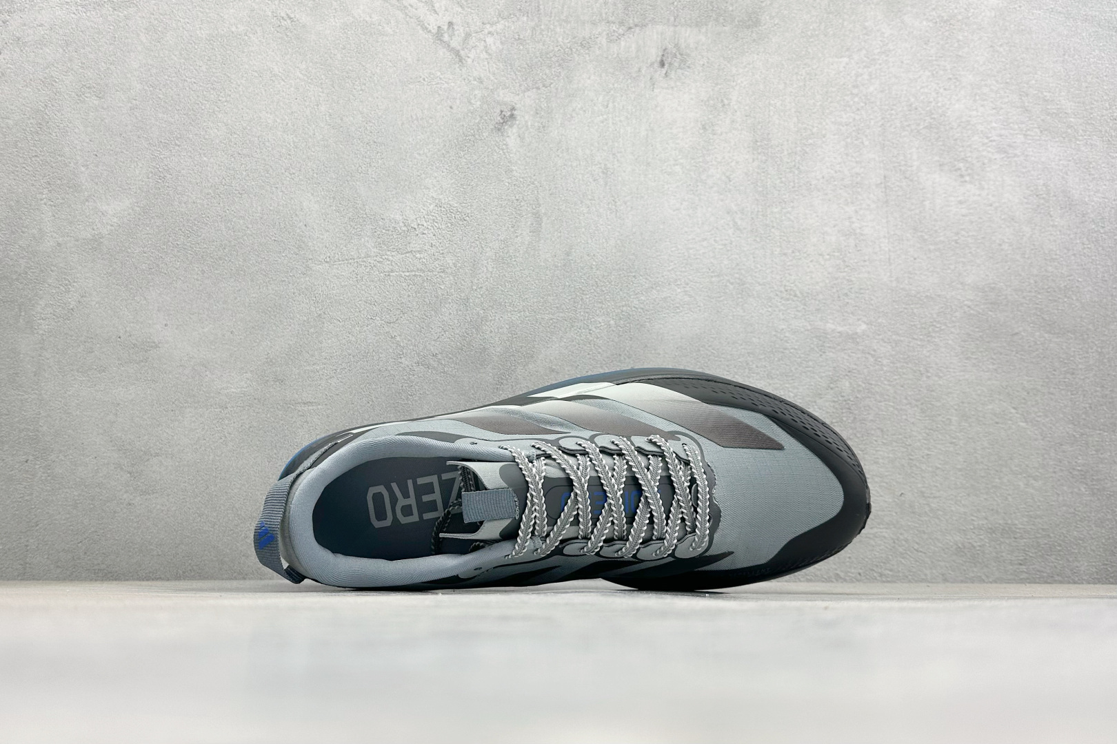 AD ADIZERO EVO SL ATR 阿迪超轻透气缓震跑鞋 KK0311 AD ADIZERO EVO SL ATR 阿迪超轻透气缓震跑鞋 KK0311