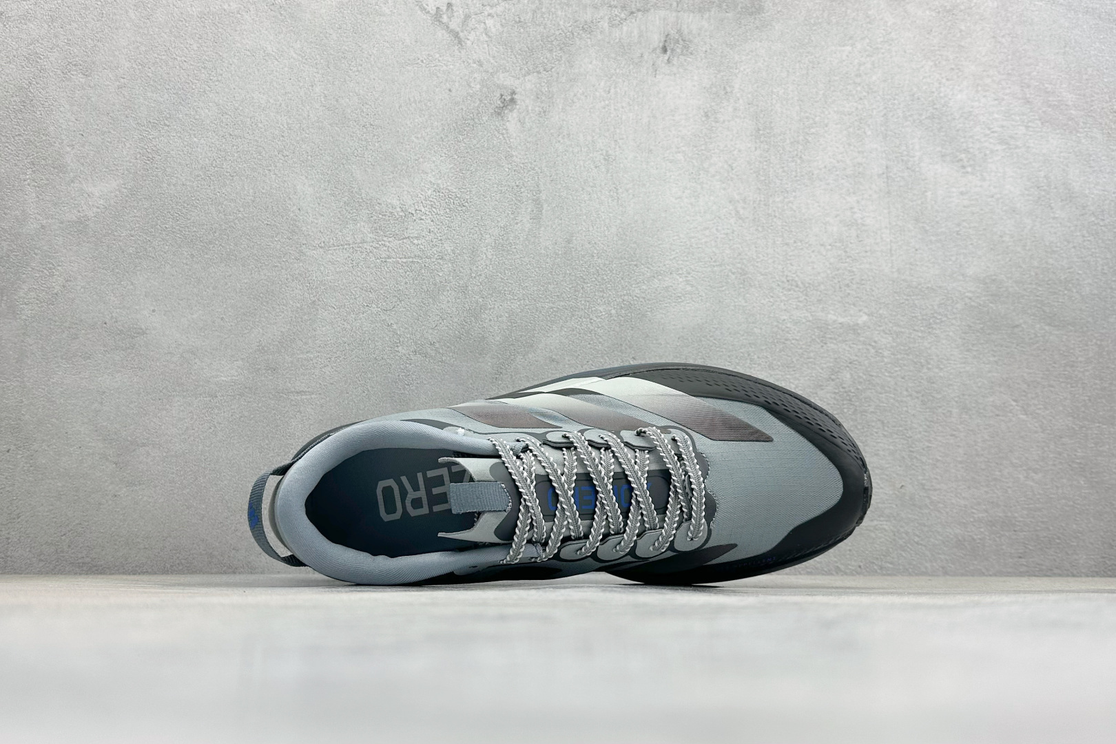 TY版AD ADIZERO EVO SL ATR 阿迪超轻透气缓震跑鞋 KK0311 TY版AD ADIZERO EVO SL ATR 阿迪超轻透气缓震跑鞋 KK0311