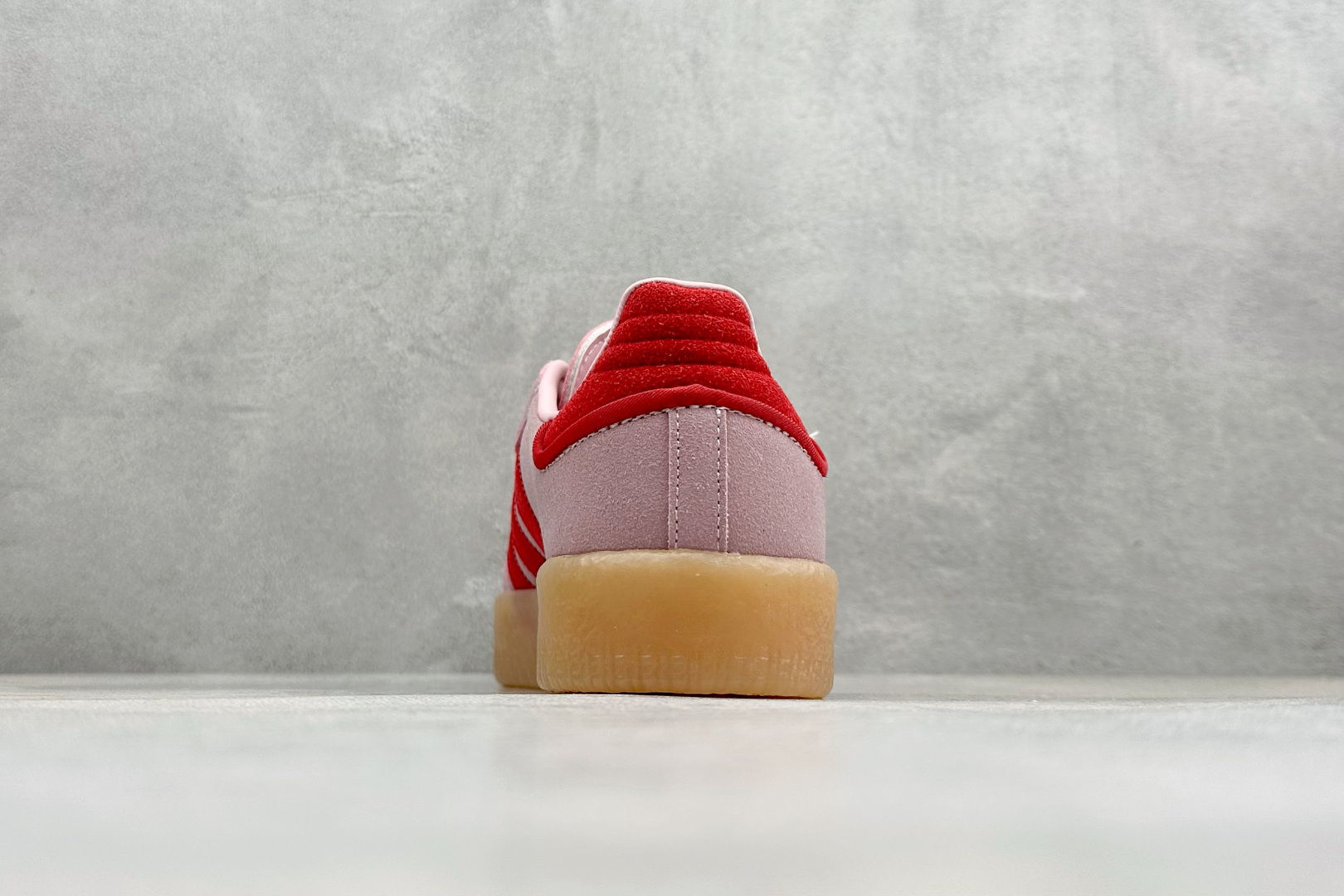 XH版Adidas originals SAMBAE VALENTINE W 百搭单品 复古桑巴板鞋 JS4500