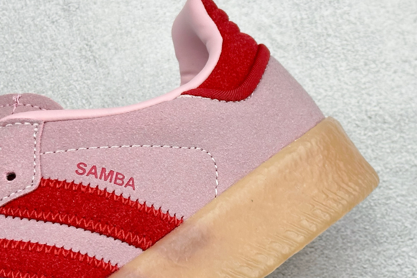 XH版Adidas originals SAMBAE VALENTINE W 百搭单品 复古桑巴板鞋 JS4500