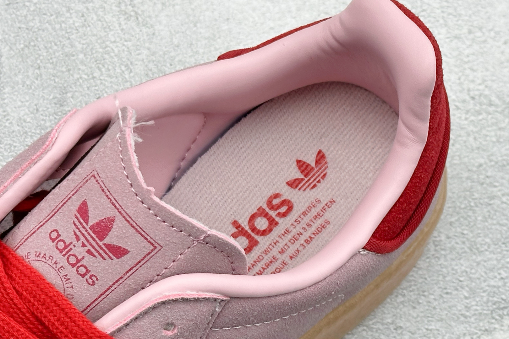 XH版Adidas originals SAMBAE VALENTINE W 百搭单品 复古桑巴板鞋 JS4500